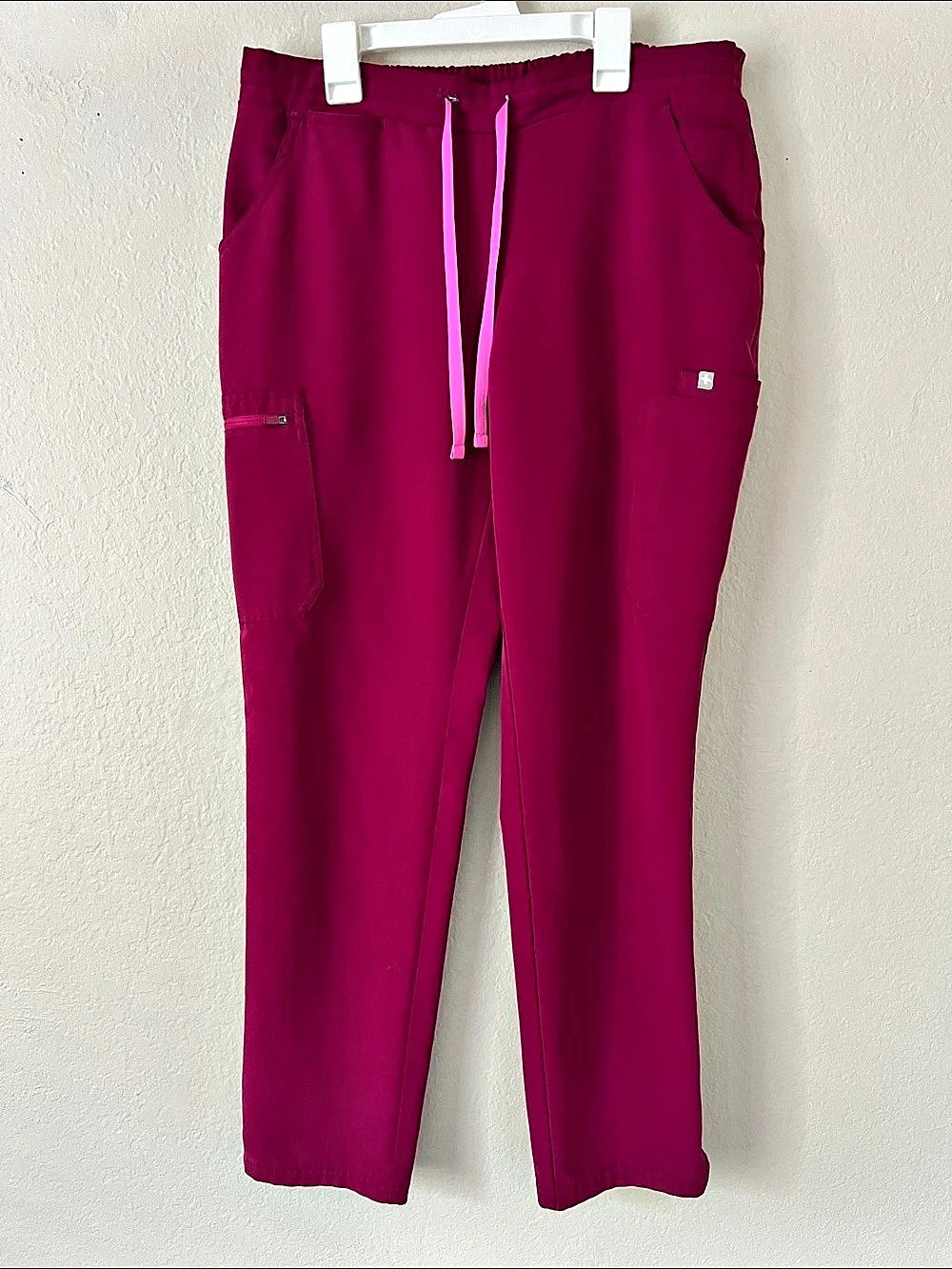 Like New! FIGS Yola Skinny Scrub Pants Limited Edition PO#2079 Dark Magenta M